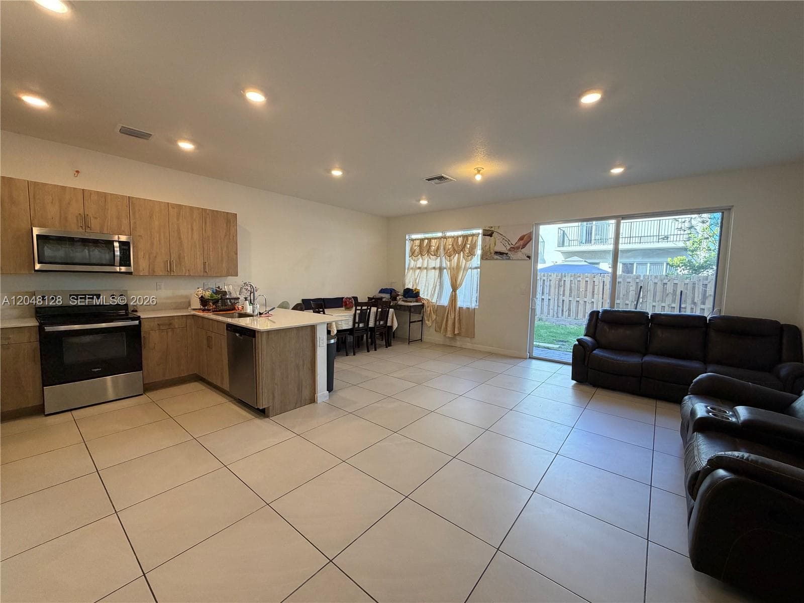 159 NE 13th Ter, Homestead, FL 33033 photo 2
