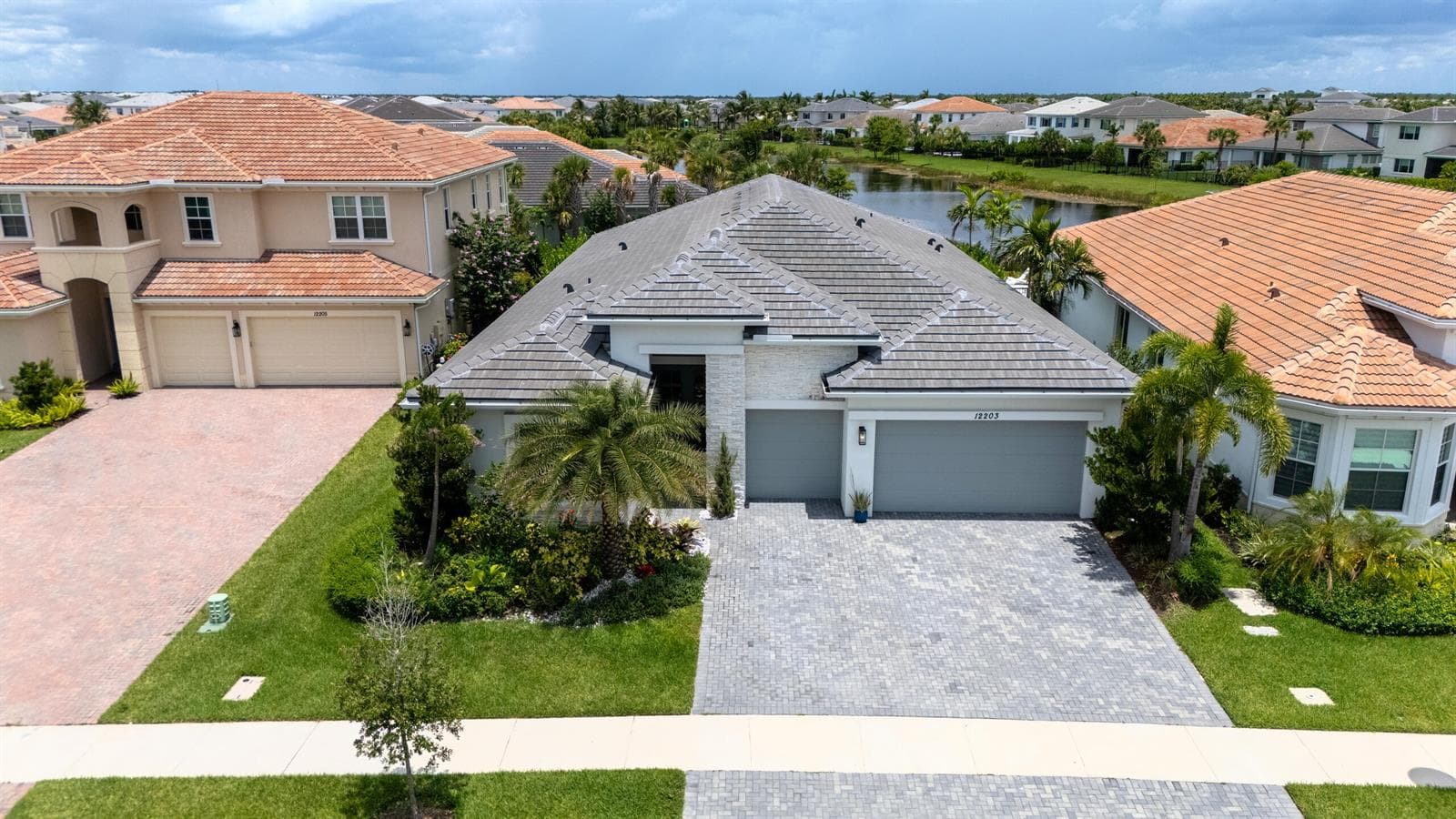 12203 Waterstone Circle, Palm Beach Gardens, FL 33412 photo 4