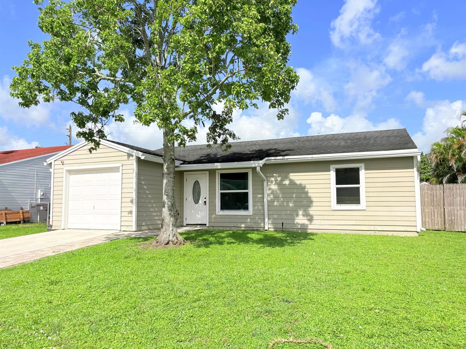 5258 Canal Circle W, Lake Worth, FL 33467 photo 3