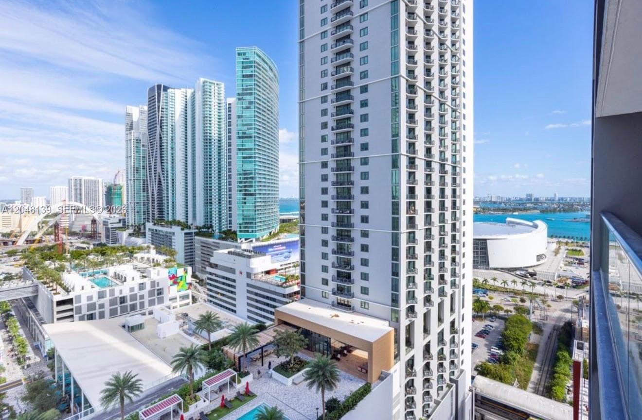 159 NE 6th St # 2002, Miami, FL 33132