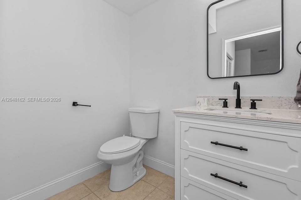 4941 SW 32nd Ter, Dania Beach, FL 33312 photo 5