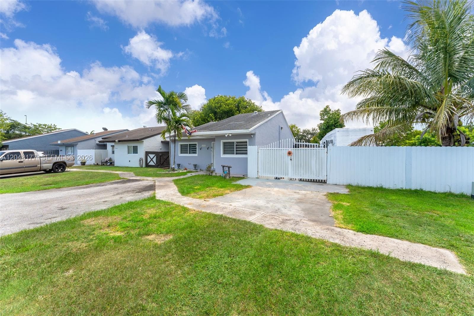 25808 SW 127th Ct Cir, Homestead, FL 33032 photo 2