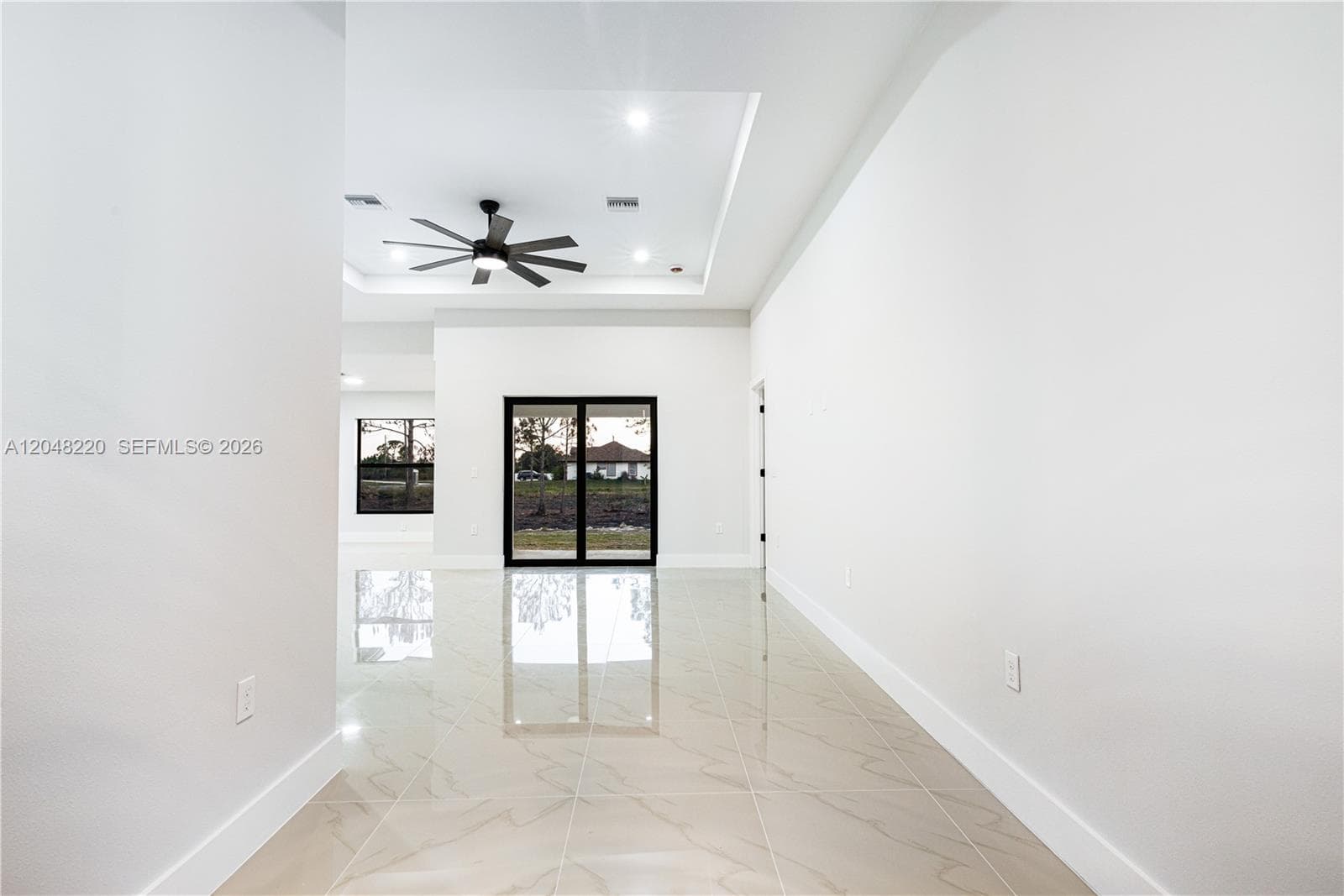 450 Mercedes CT, Lehigh Acres, FL 33972 photo 4