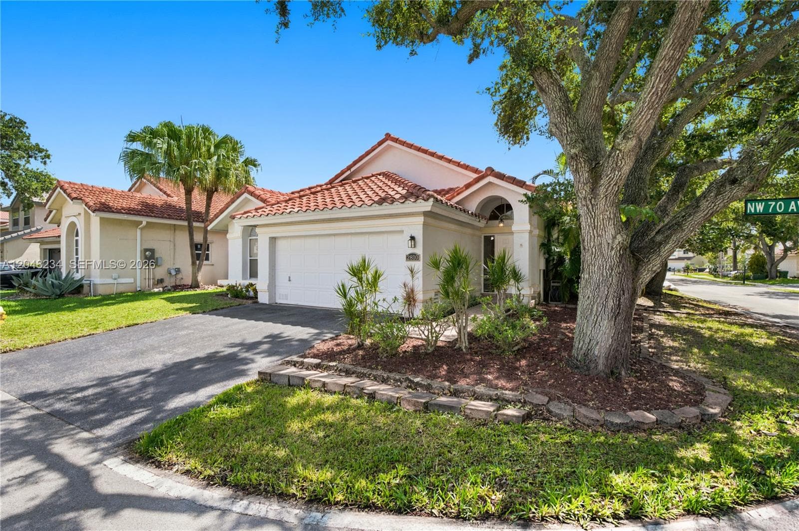 2810 NW 70th Ave, Margate, FL 33063 photo 3