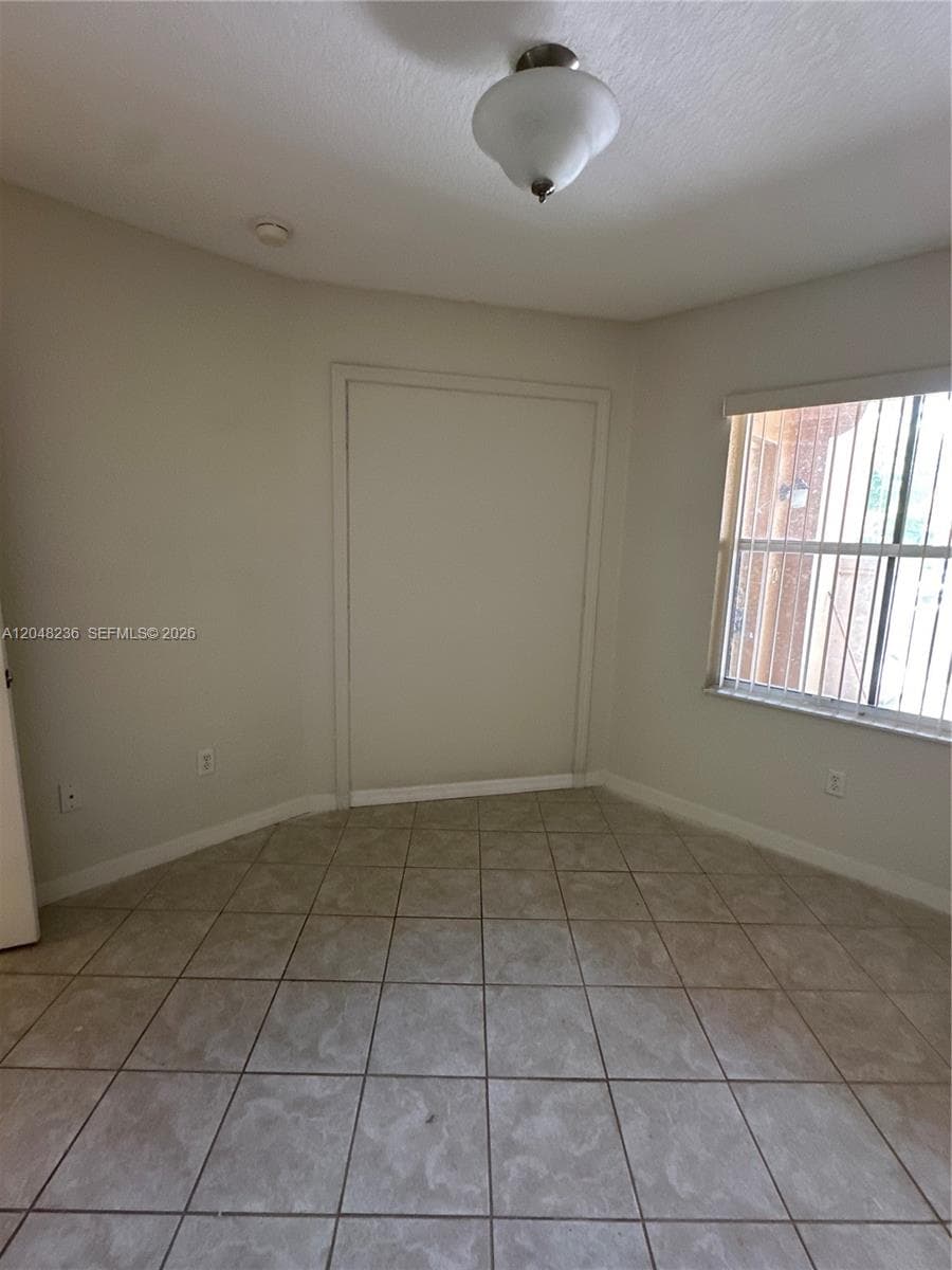 4952 Tradewinds Ter # 506, Fort Lauderdale, FL 33312 photo 4
