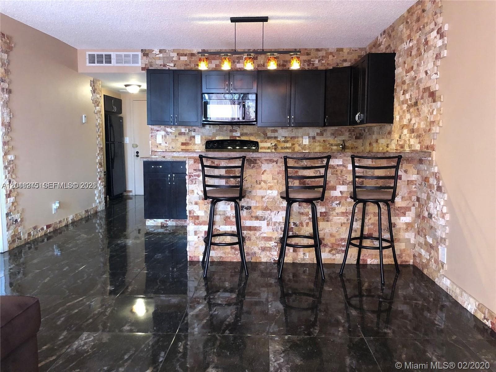 600 SE Three Islands Blvd # 1018, Hallandale Beach, FL 33009 photo 3