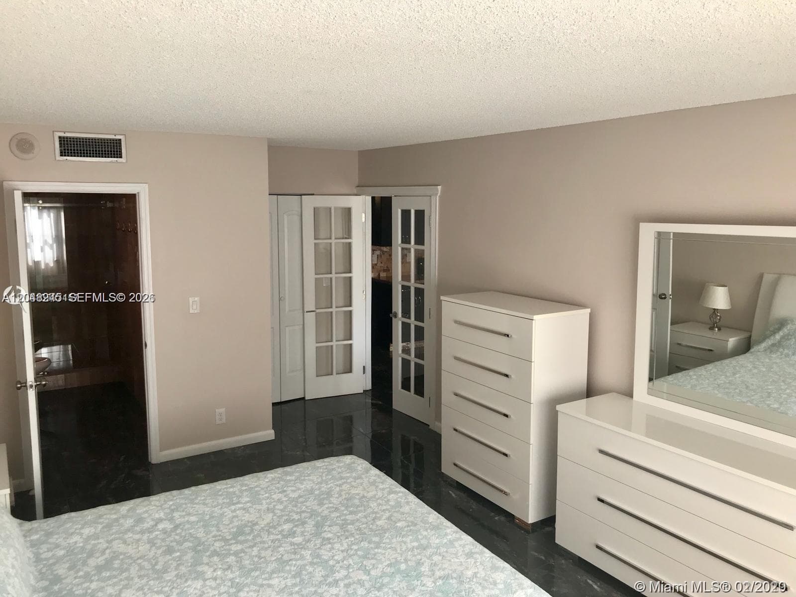 600 SE Three Islands Blvd # 1018, Hallandale Beach, FL 33009 photo 4