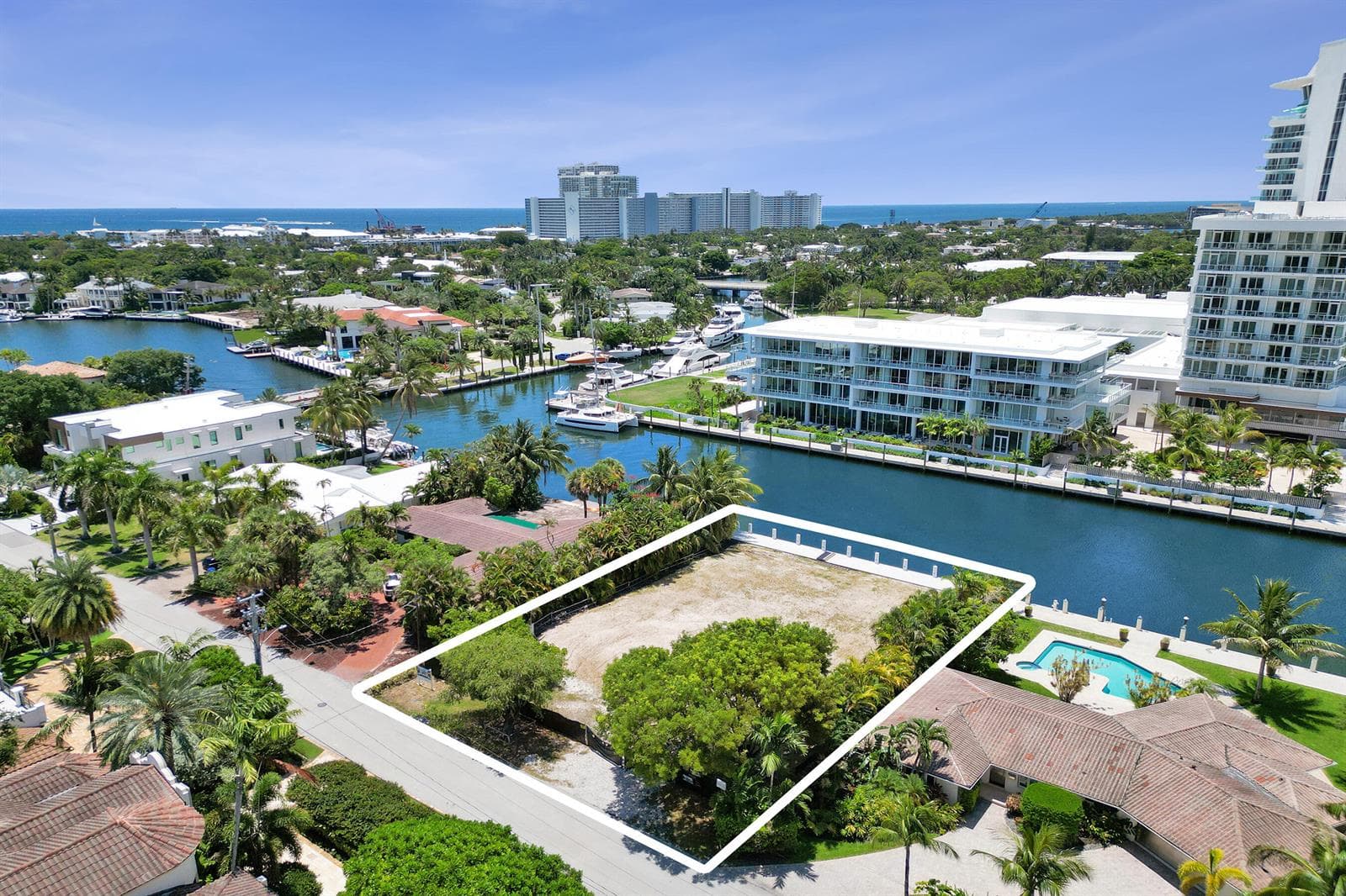 2552 Mercedes Drive, Fort Lauderdale, FL 33316 photo 3