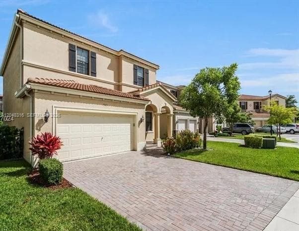 965 NE 193rd Ter, Miami, FL 33179 photo 2