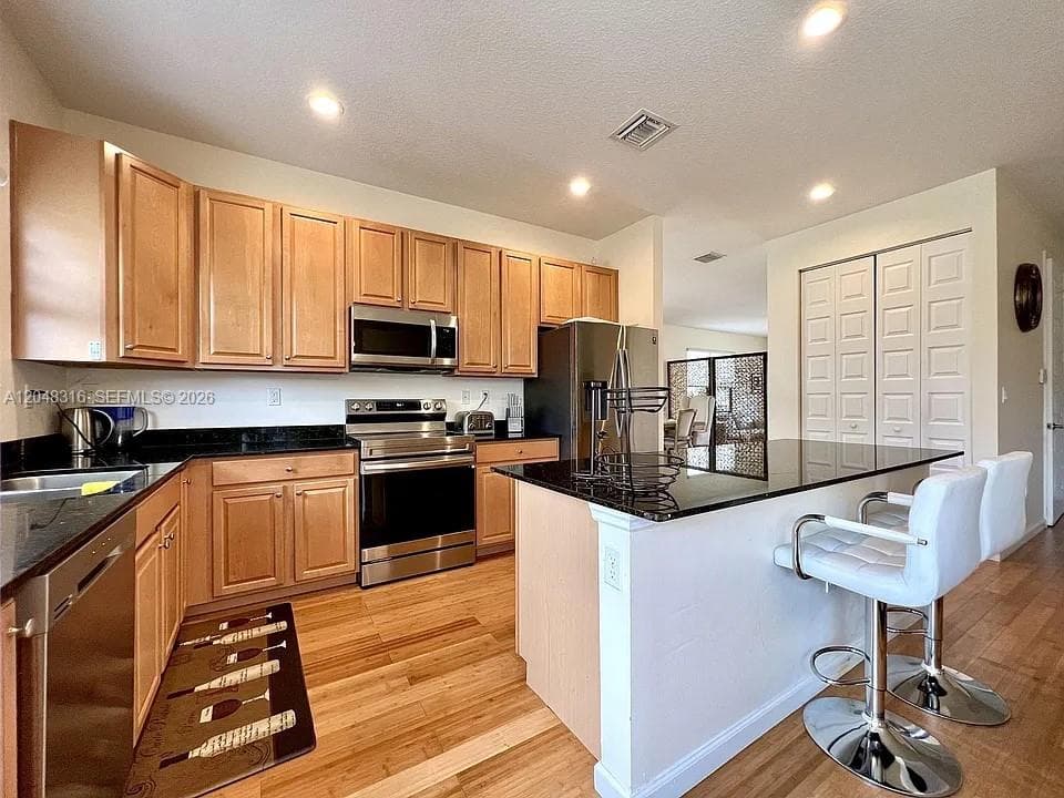 965 NE 193rd Ter, Miami, FL 33179 photo 3