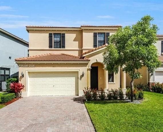 965 NE 193rd Ter, Miami, FL 33179