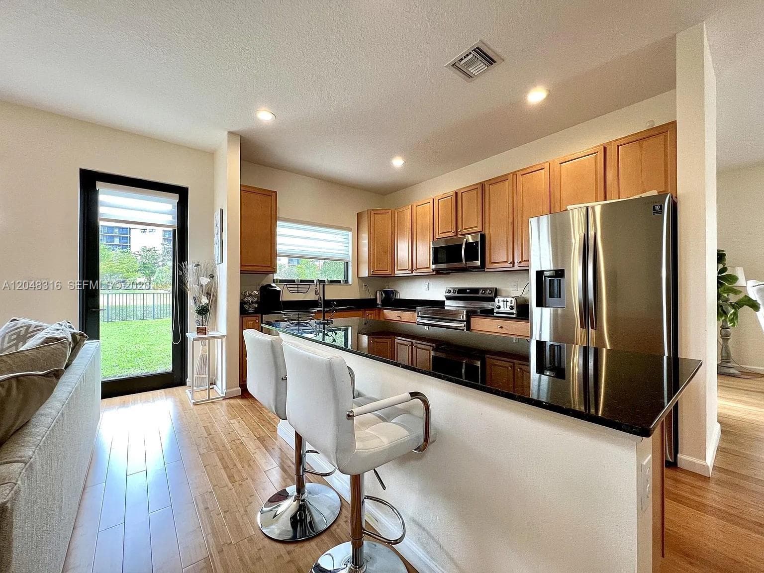 965 NE 193rd Ter, Miami, FL 33179 photo 5