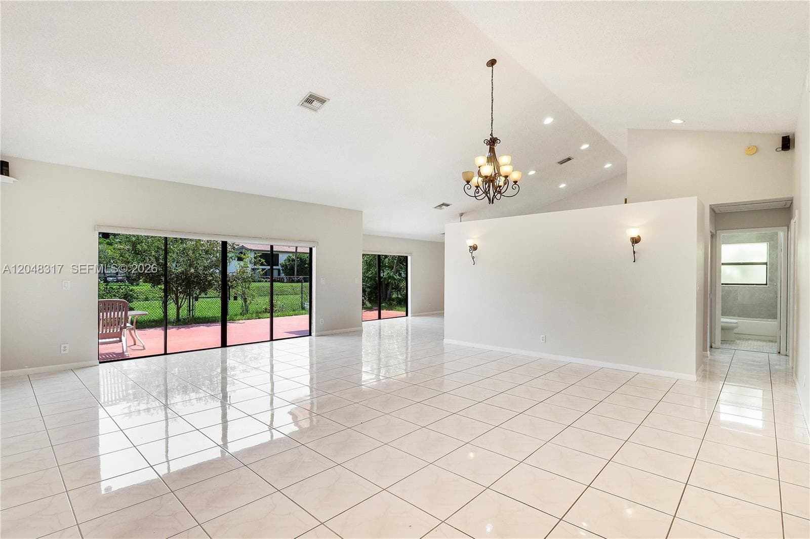 9496 Sun Pointe Dr, Boynton Beach, FL 33437 photo 5