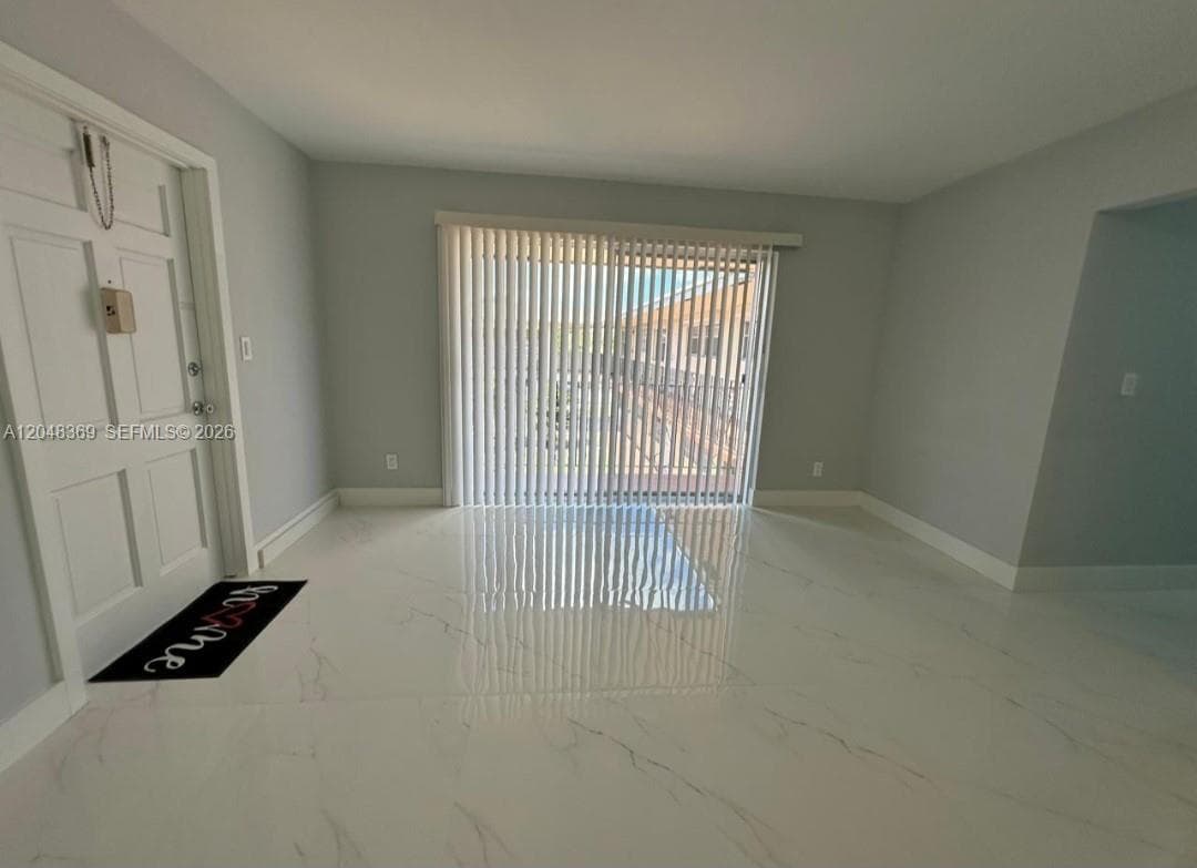 1722 Mayo St # 207, Hollywood, FL 33020 photo 4