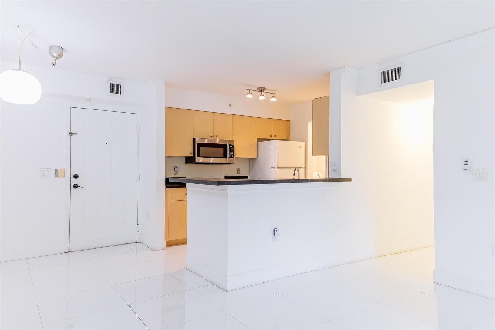 2451 E Centergate Drive # 208, Miramar, FL 33025 photo 4