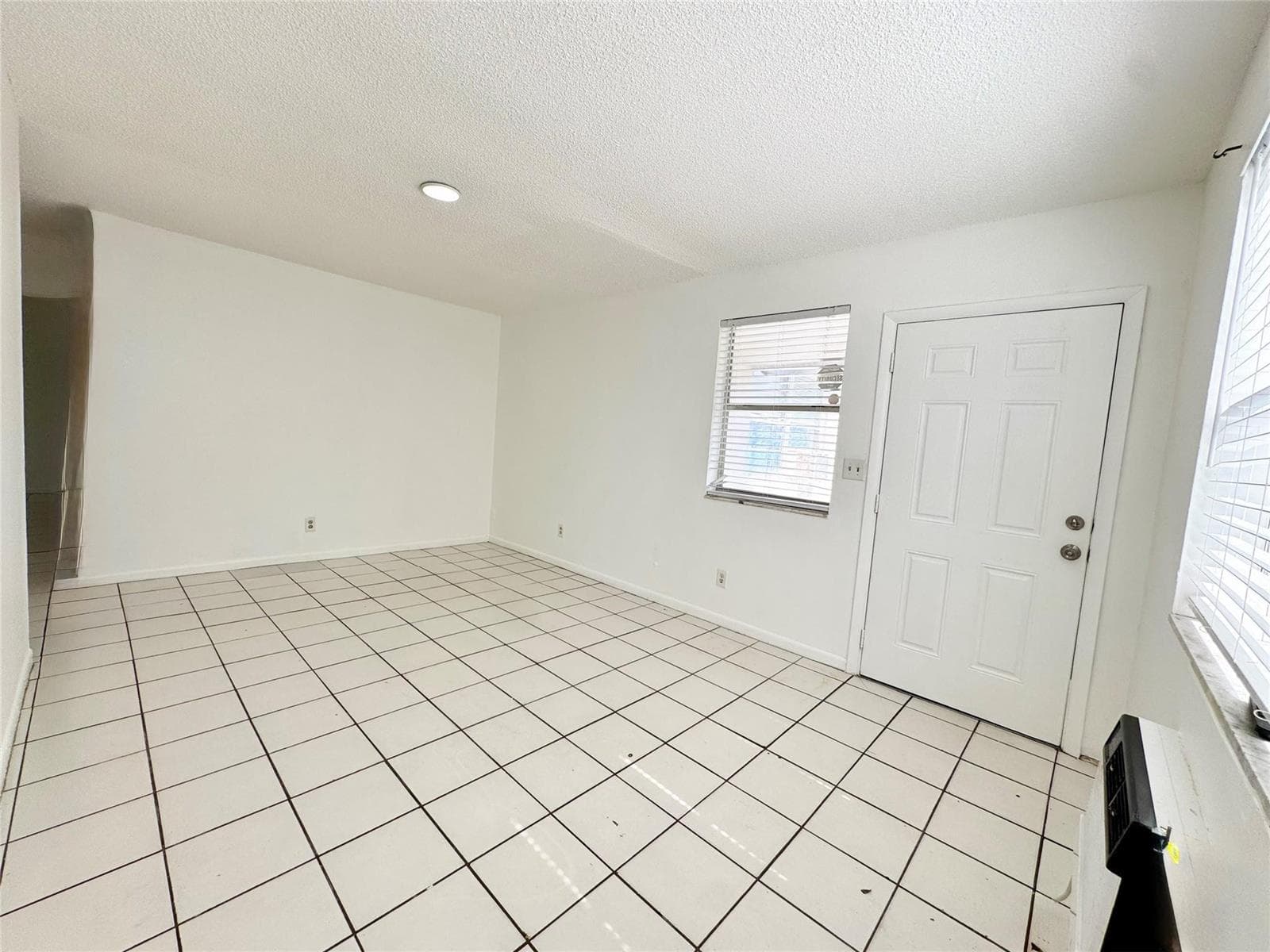 147 W 17th Street, Riviera Beach, FL 33404 photo 3