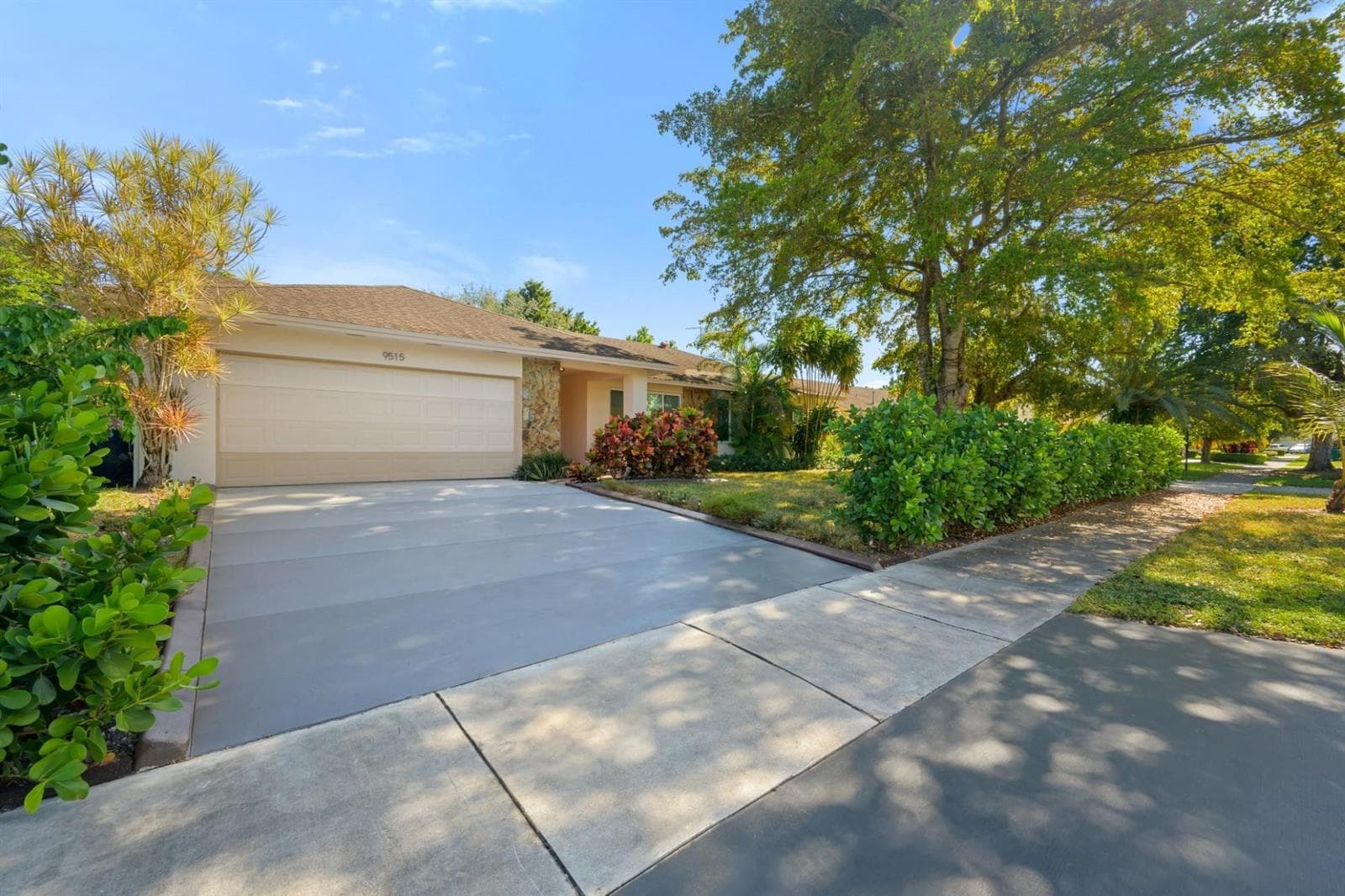 9515 SW 118th Court, Miami, FL 33186