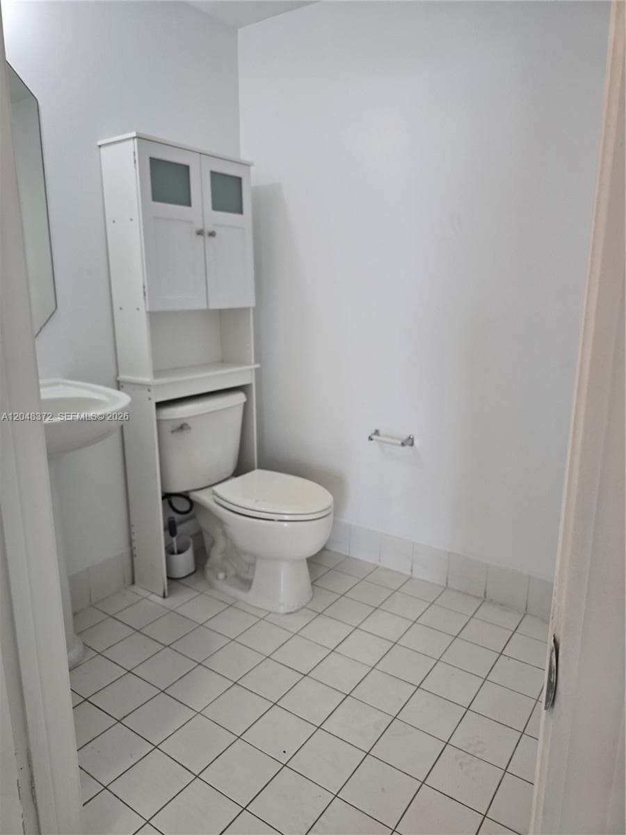 117 NW 42nd Ave # 503, Miami, FL 33126 photo 3