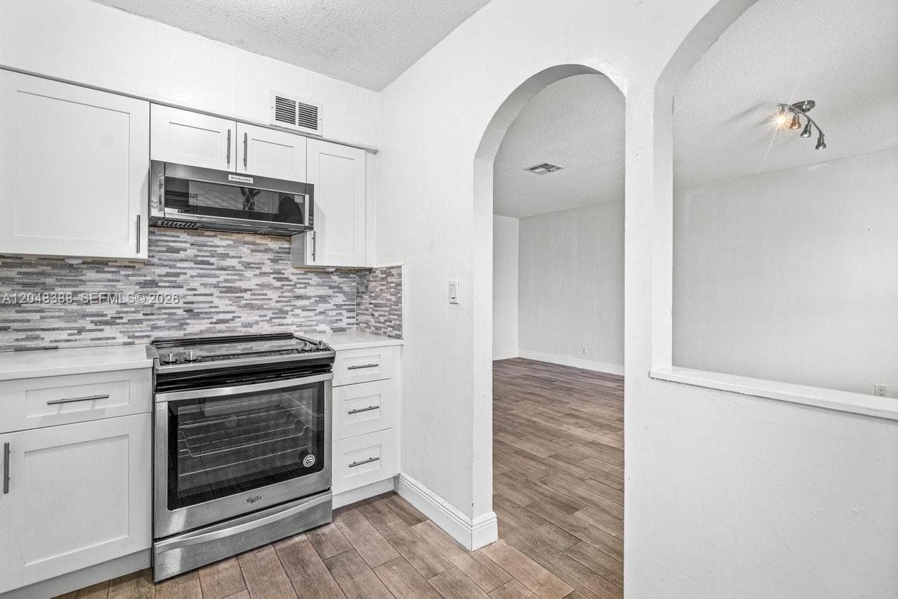 260 NW 19th St # 26, Boca Raton, FL 33432 photo 2