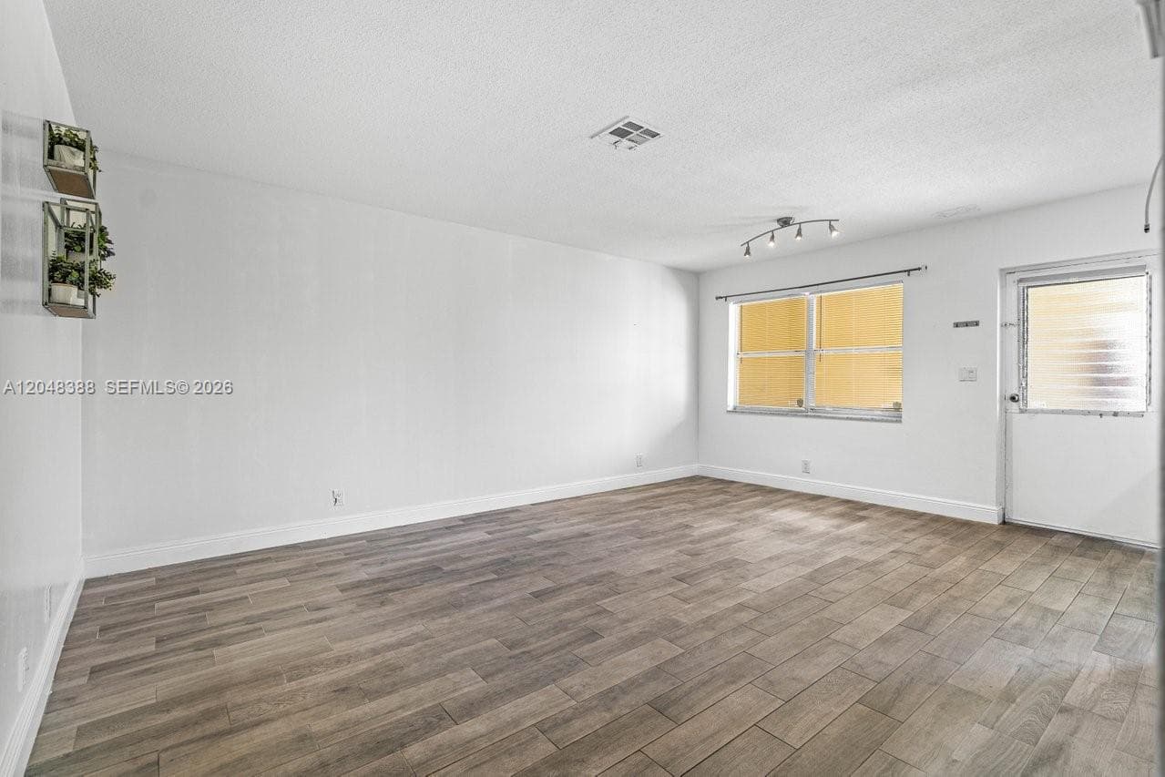 260 NW 19th St # 26, Boca Raton, FL 33432 photo 5