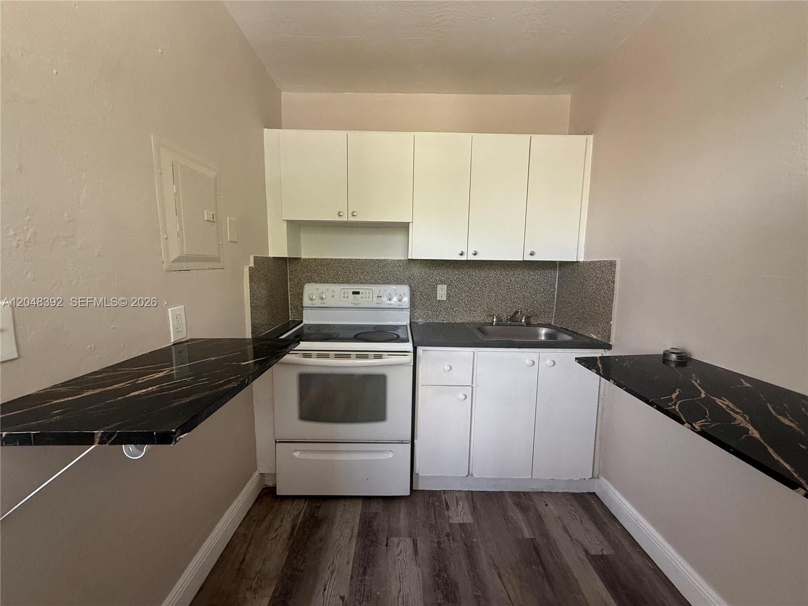 6901 NW 8th Ave # 9, Miami, FL 33150