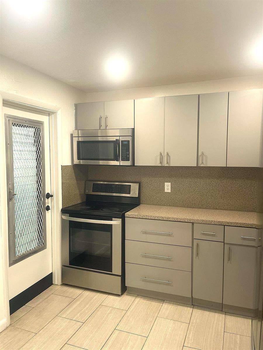 4141 NW 44th Avenue # 116, Lauderdale Lakes, FL 33319 photo 3