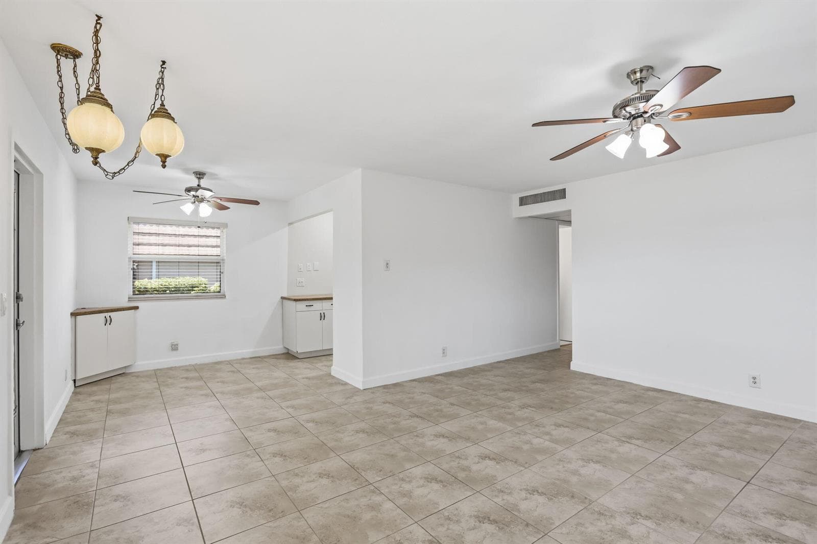 164 Seville G, Delray Beach, FL 33446