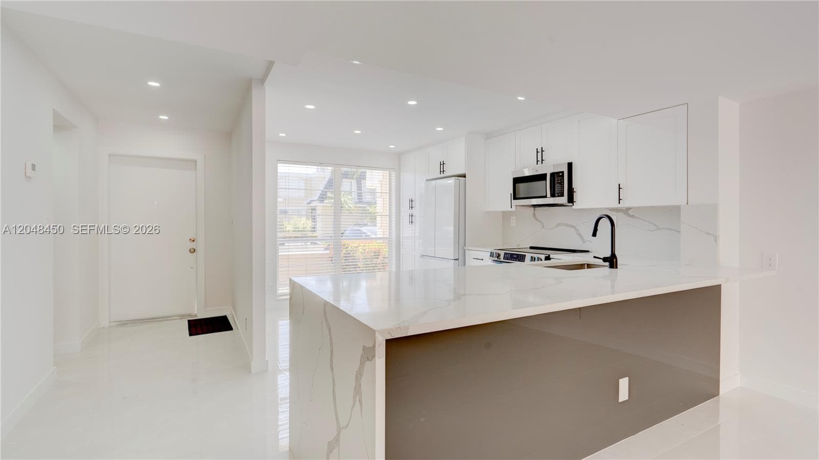 933 NE 24th Ave # 169, Hallandale Beach, FL 33009 photo 2