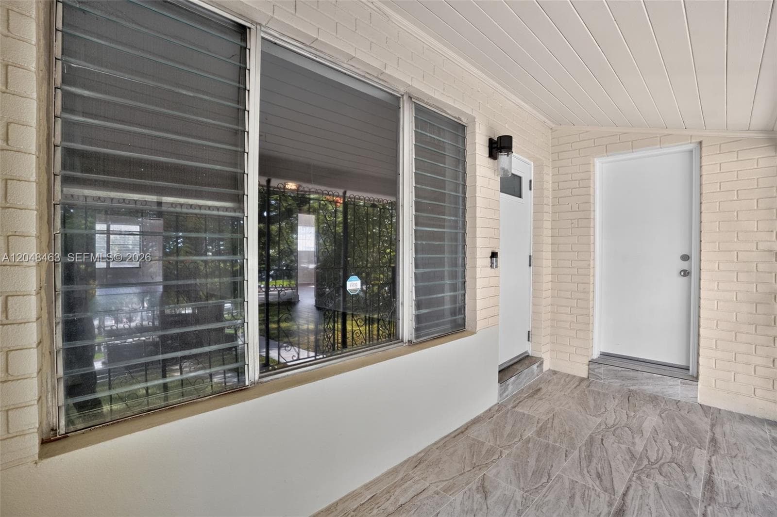 2323 NW 1st St, Miami, FL 33125 photo 5