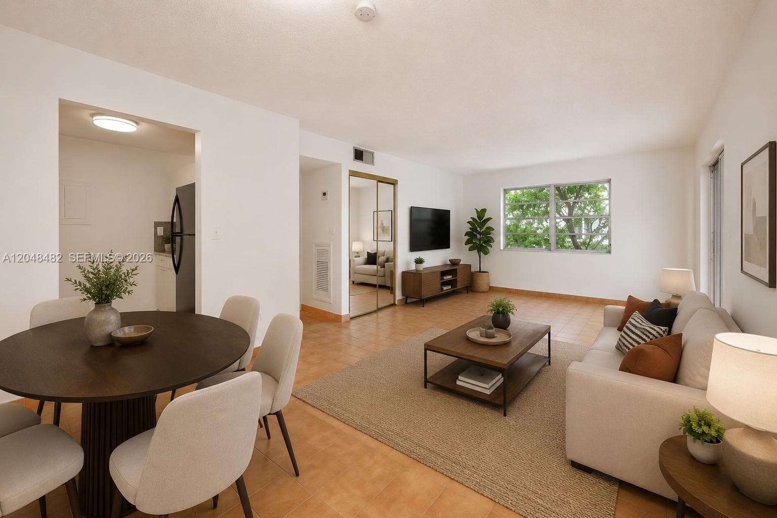 1337 NW 1st St # 12, Miami, FL 33125