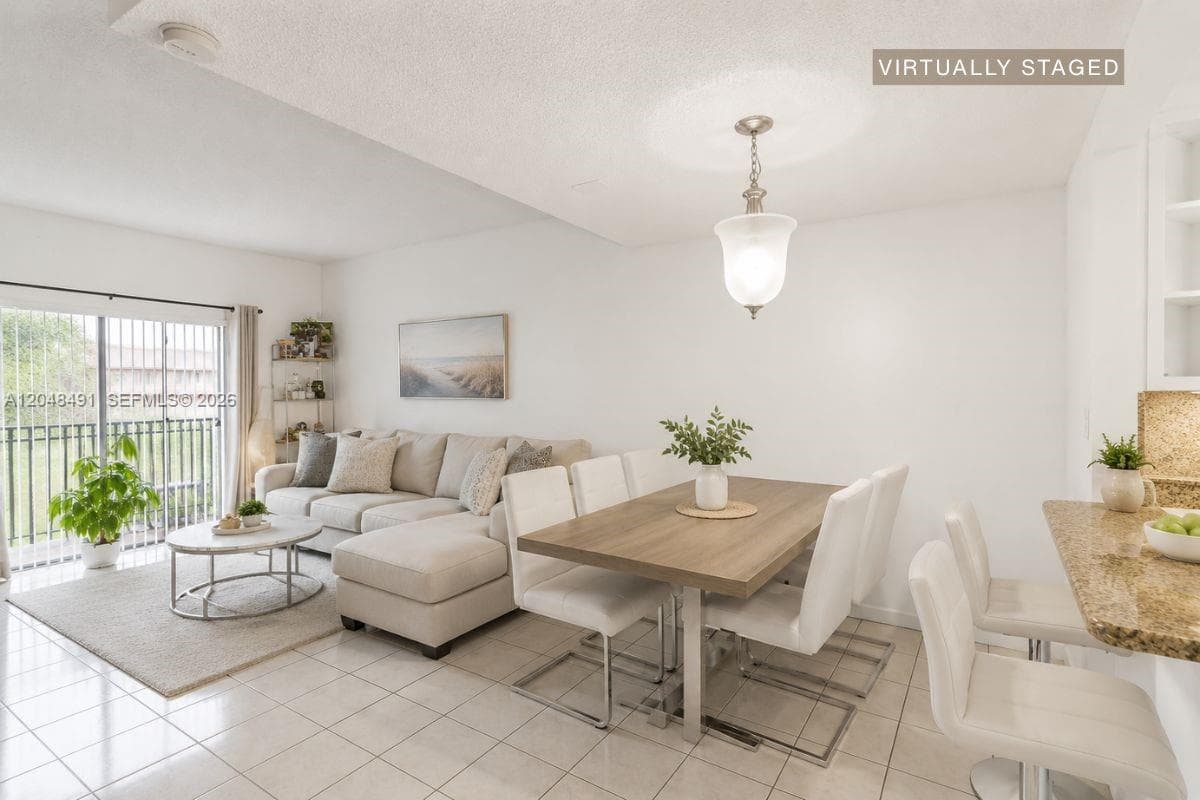 10014 Hammocks Blvd # 204-4, Miami, FL 33196 photo 2