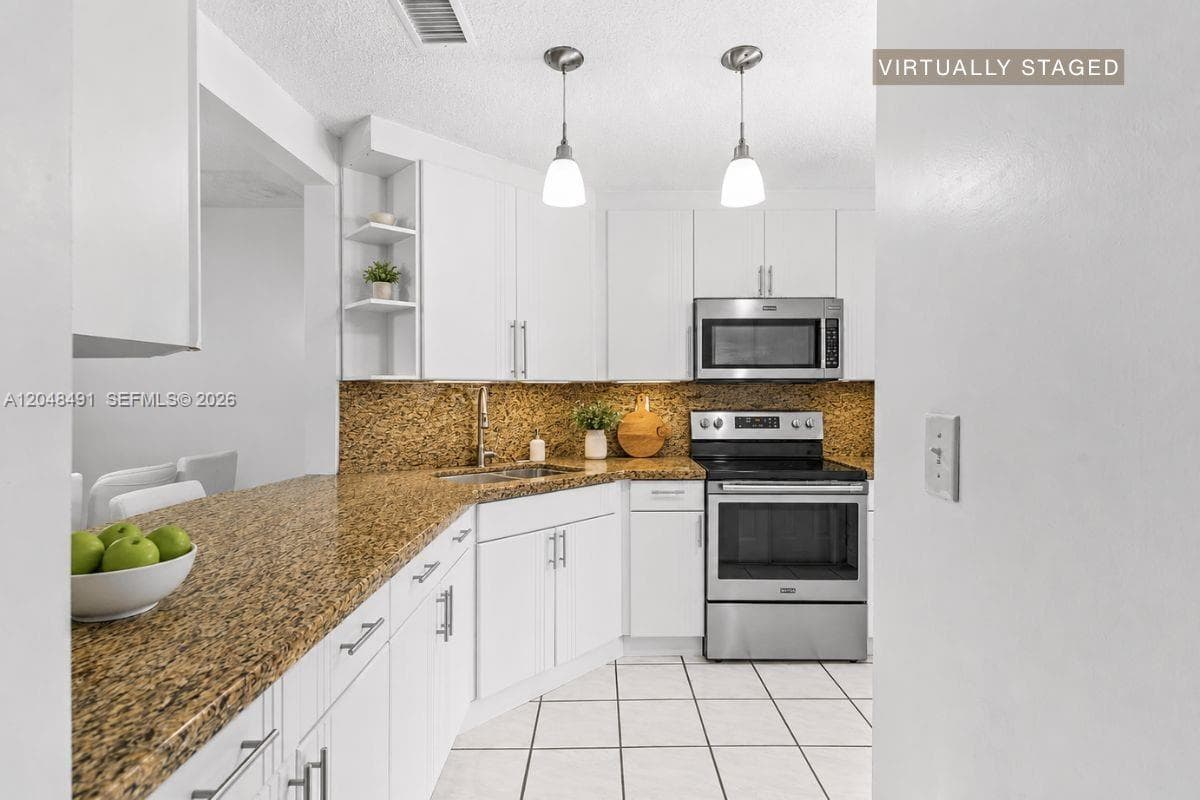 10014 Hammocks Blvd # 204-4, Miami, FL 33196 photo 5
