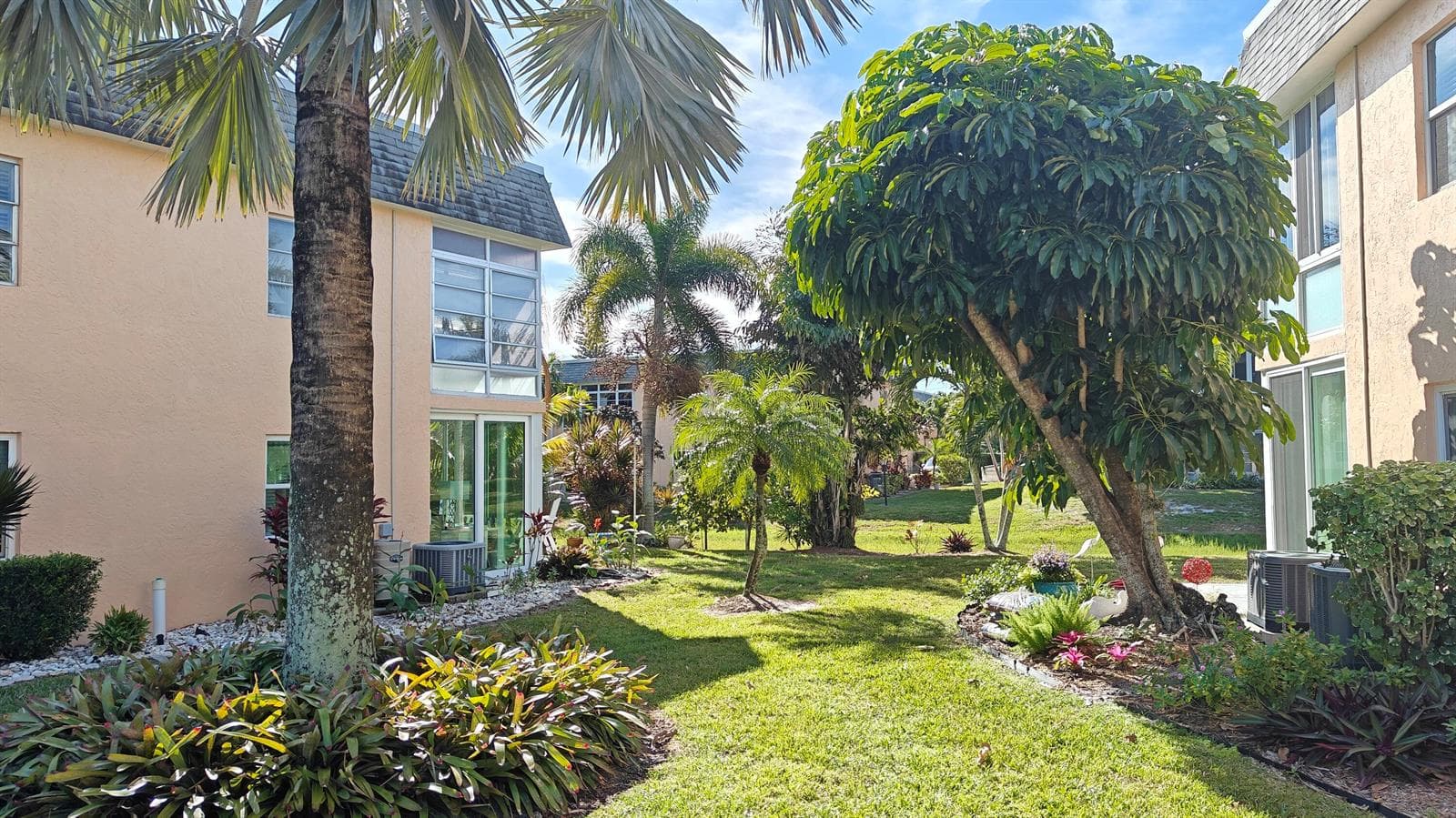 2950 SE Ocean Boulevard # 37-6, Stuart, FL 34996 photo 3