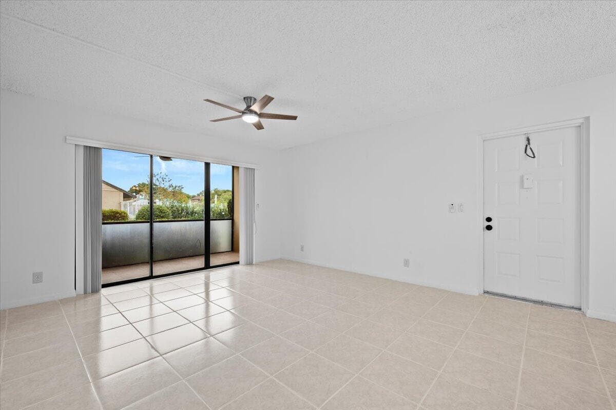708 Sunny Pine Way # B1, FL 33415 photo 3