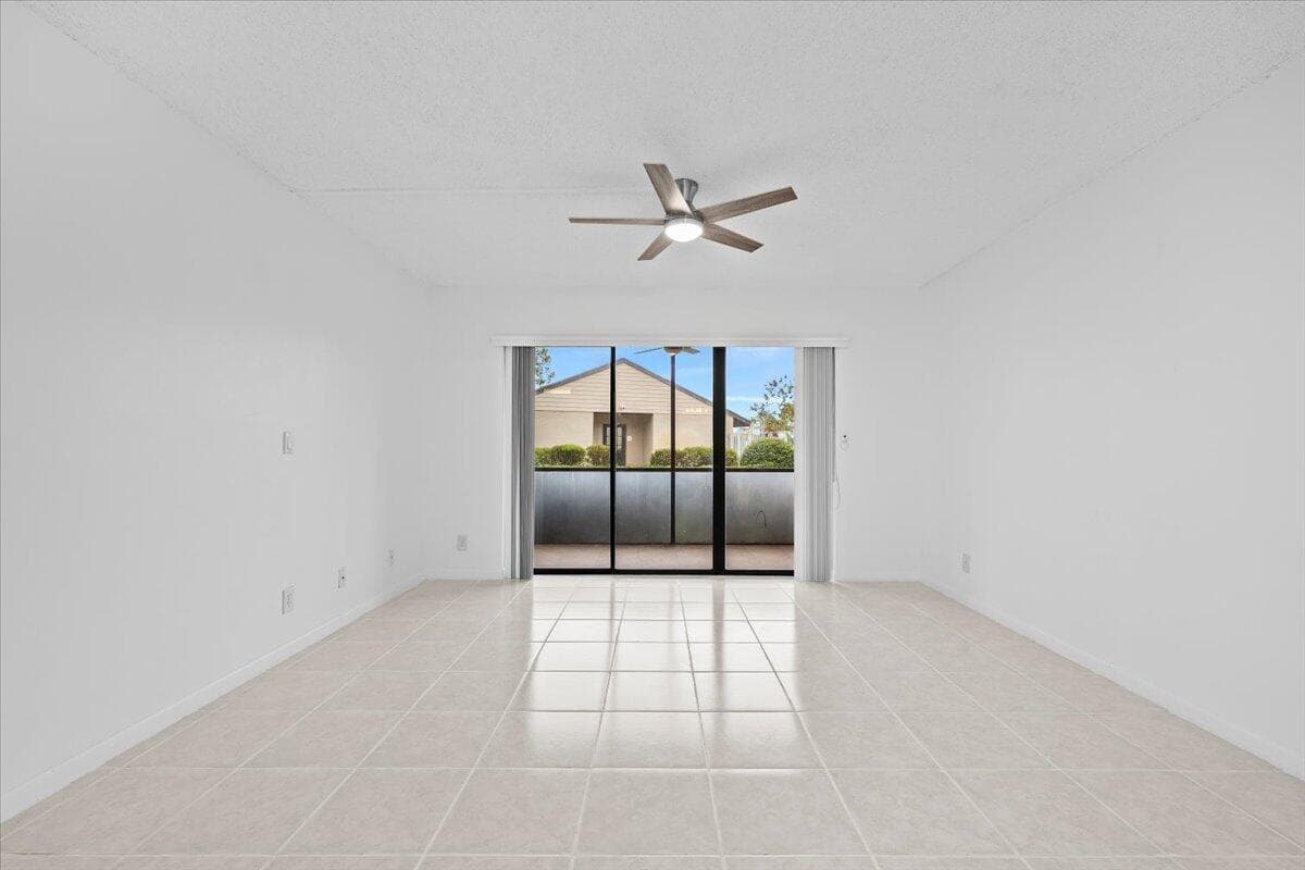 708 Sunny Pine Way # B1, FL 33415 photo 4