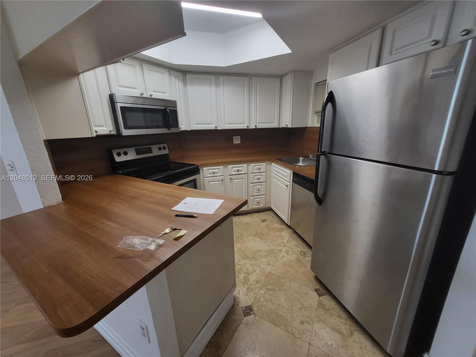 8225 Lake Dr # 405, Doral, FL 33166 photo 4