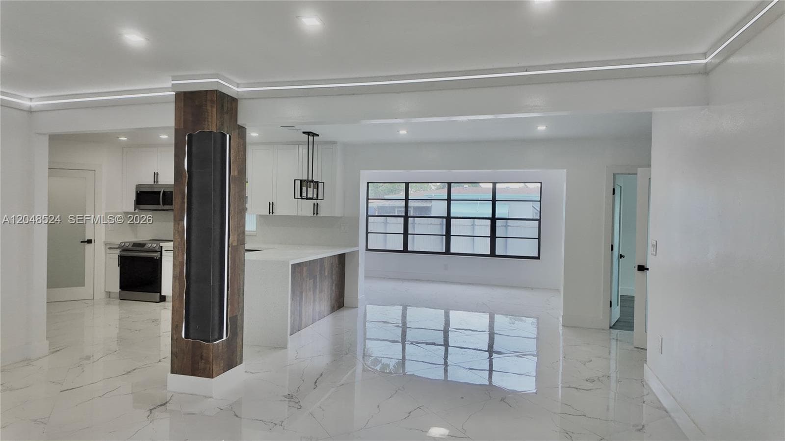 7721 Granada Blvd, Miramar, FL 33023 photo 2
