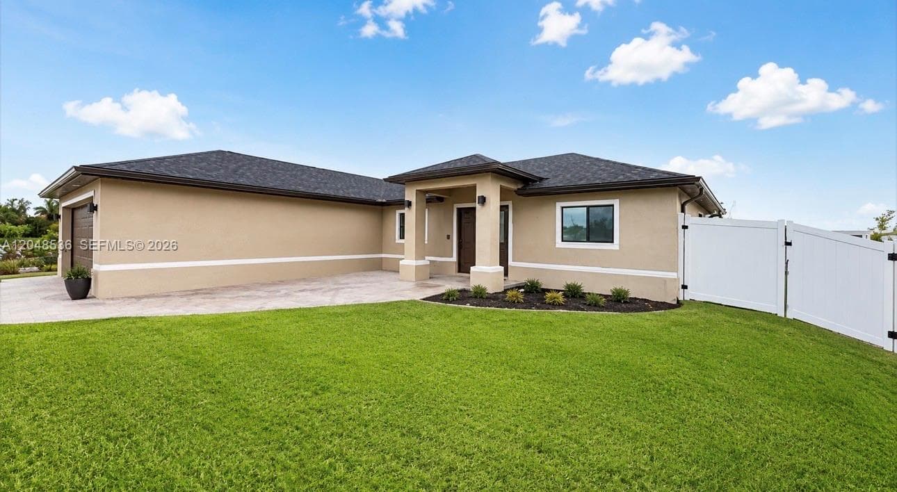 2208 NW 42ND PL, Cape Coral, FL 33993 photo 3