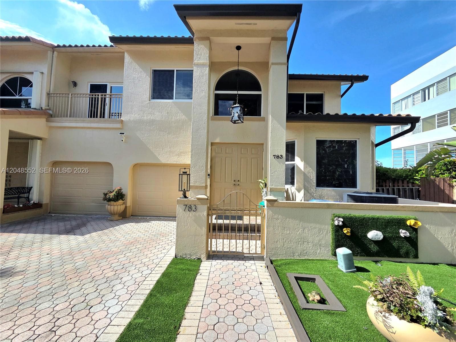 783 NE 195th St, Miami, FL 33179