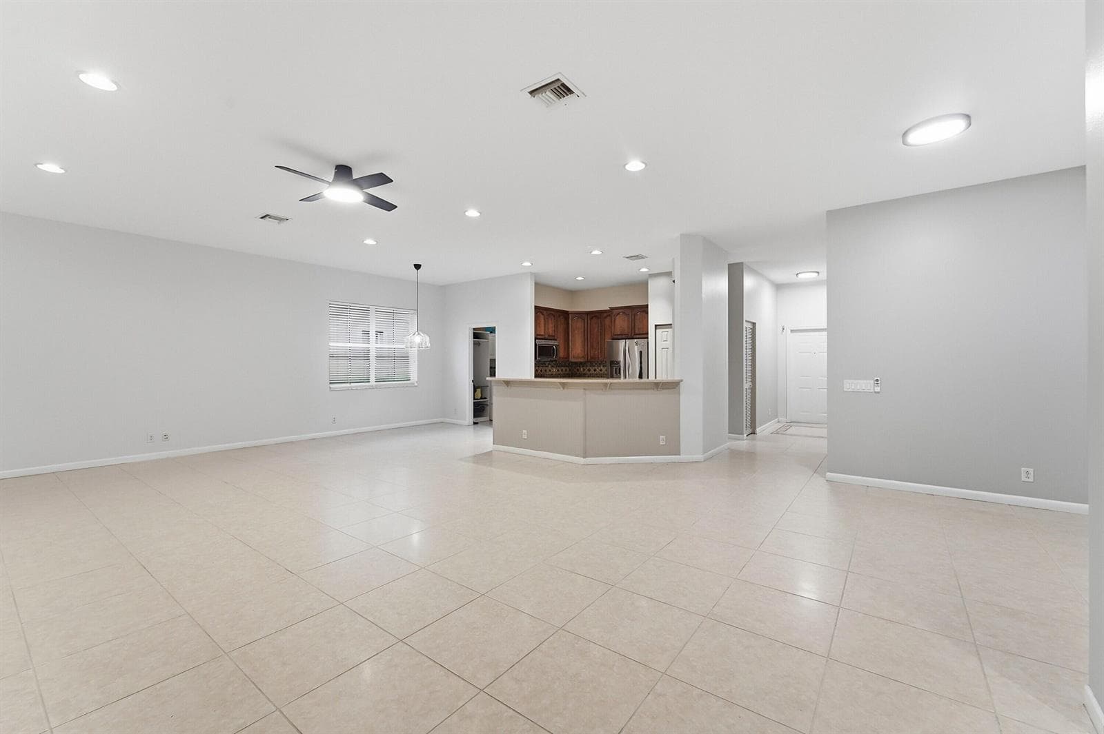 970 Tulip Circle, Weston, FL 33327 photo 5