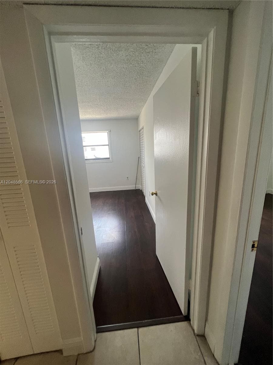 8145 NW 7th St # 405, Miami, FL 33126 photo 5