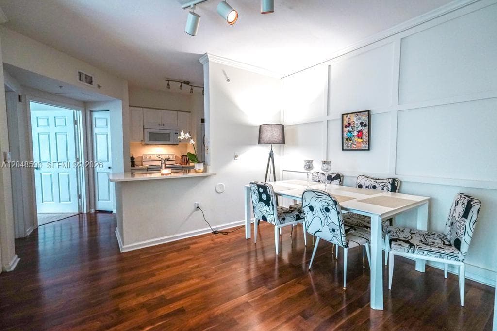 17145 N Bay Rd # 4403, Sunny Isles Beach, FL 33160 photo 3