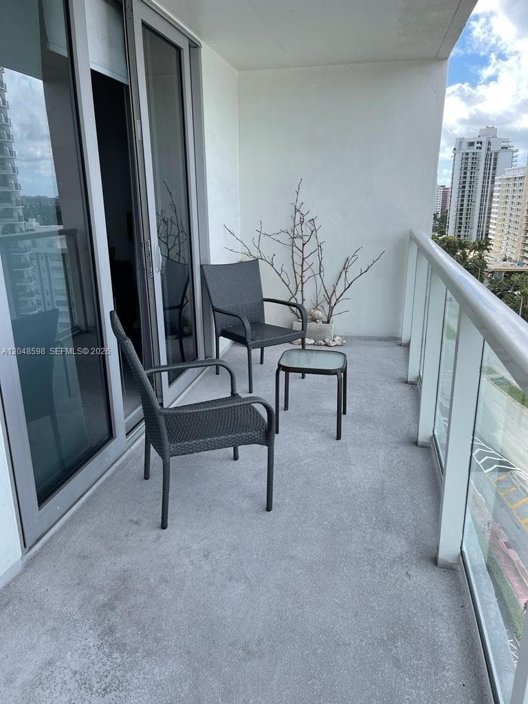 5701 Collins Ave # 1411, Miami Beach, FL 33140 photo 2