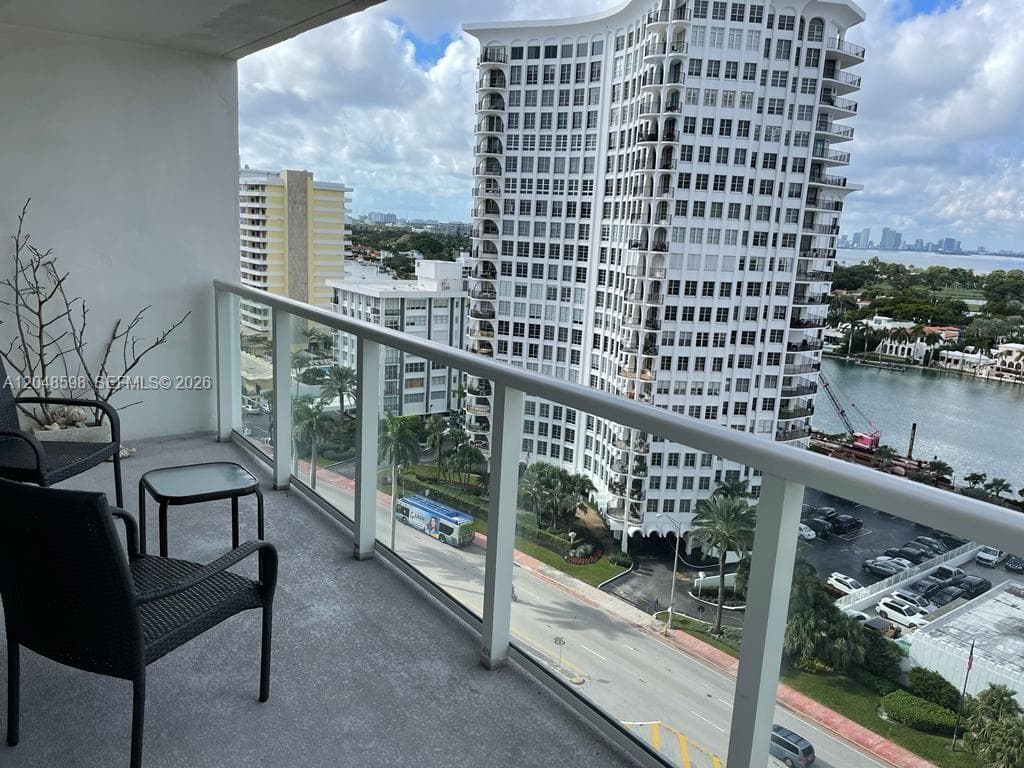 5701 Collins Ave # 1411, Miami Beach, FL 33140