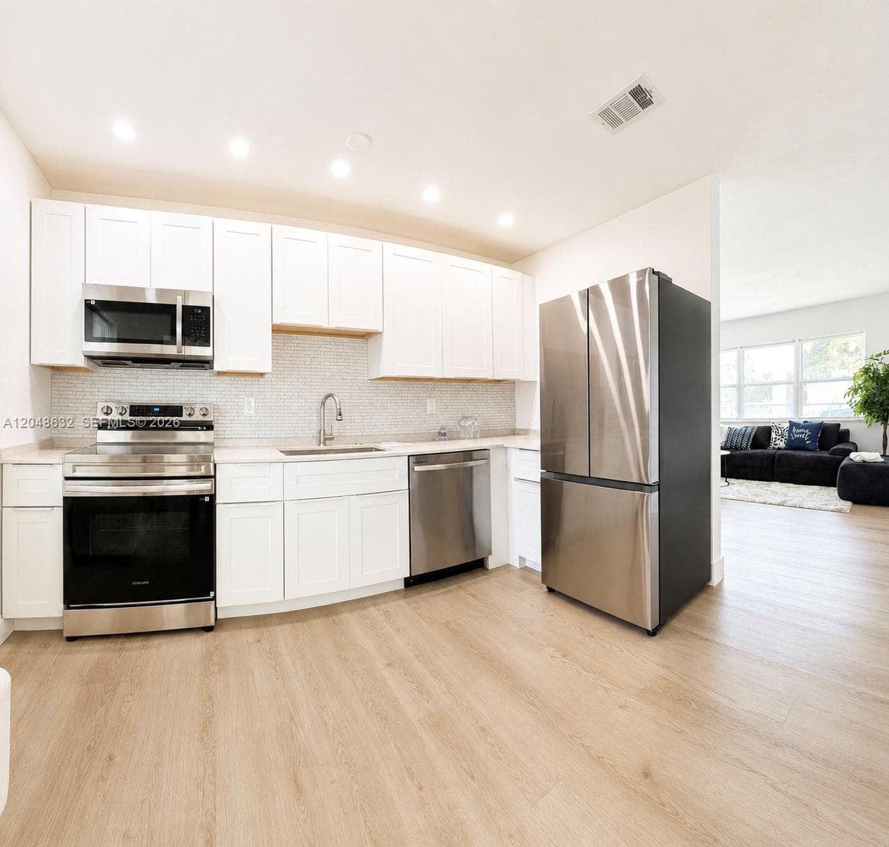 3061 NW 2nd St, Fort Lauderdale, FL 33311 photo 4