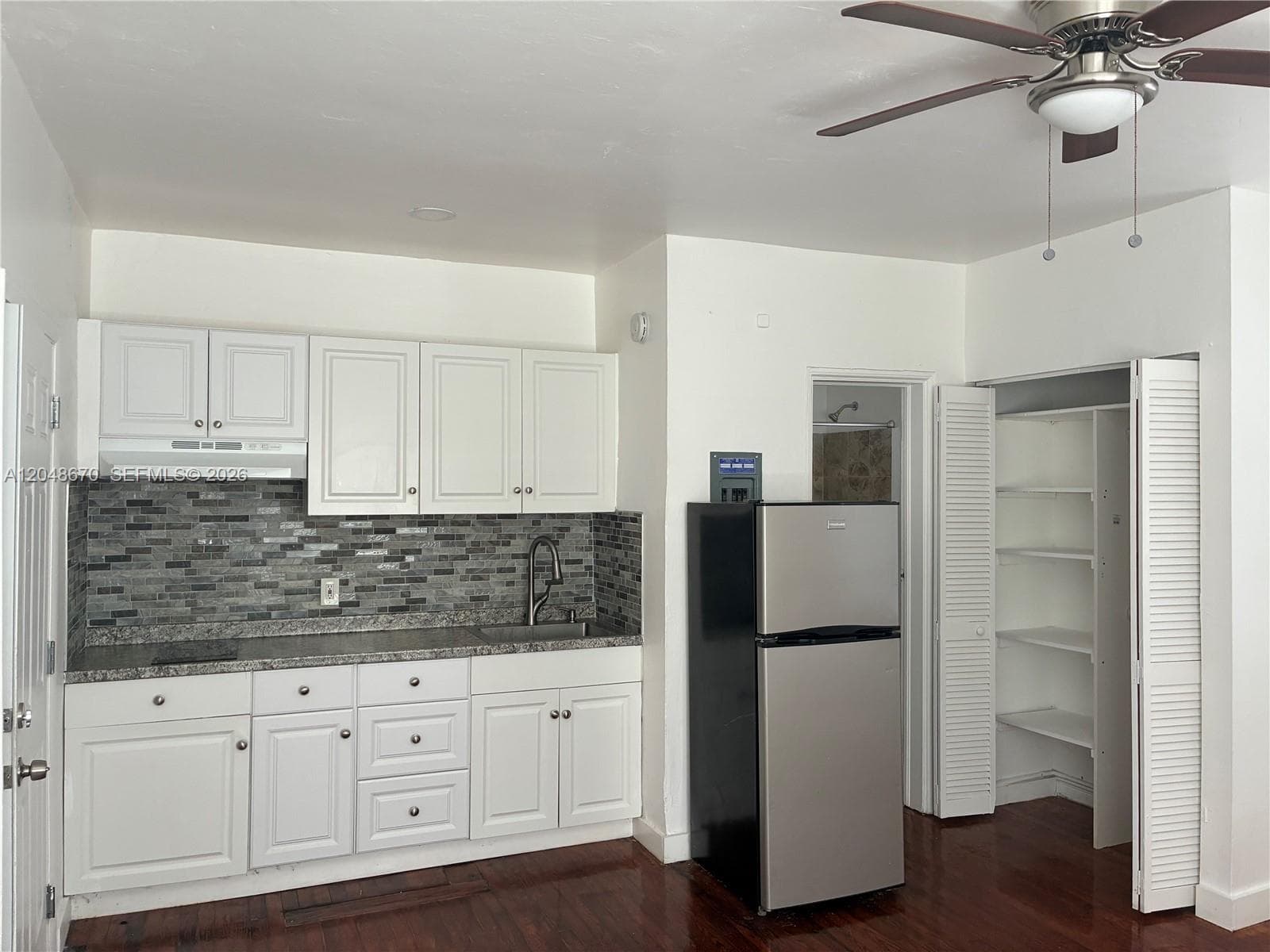 8020 Abbott Ave # 6, Miami Beach, FL 33141 photo 3