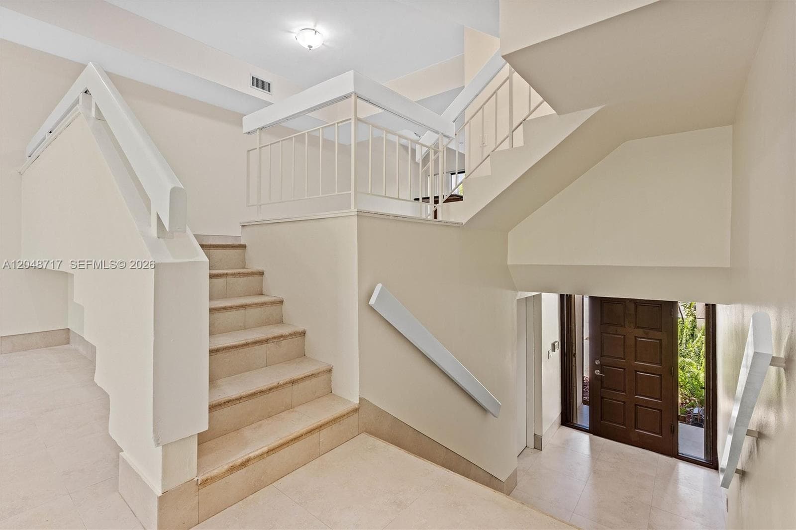 2525 NE 135th St, North Miami, FL 33181 photo 5