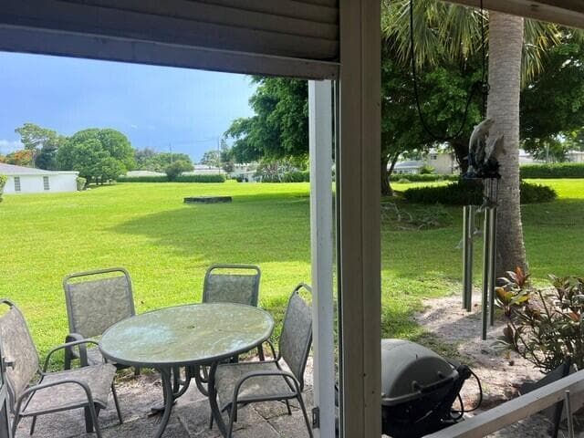 5452 Poppy Place # B, Delray Beach, FL 33484 photo 2