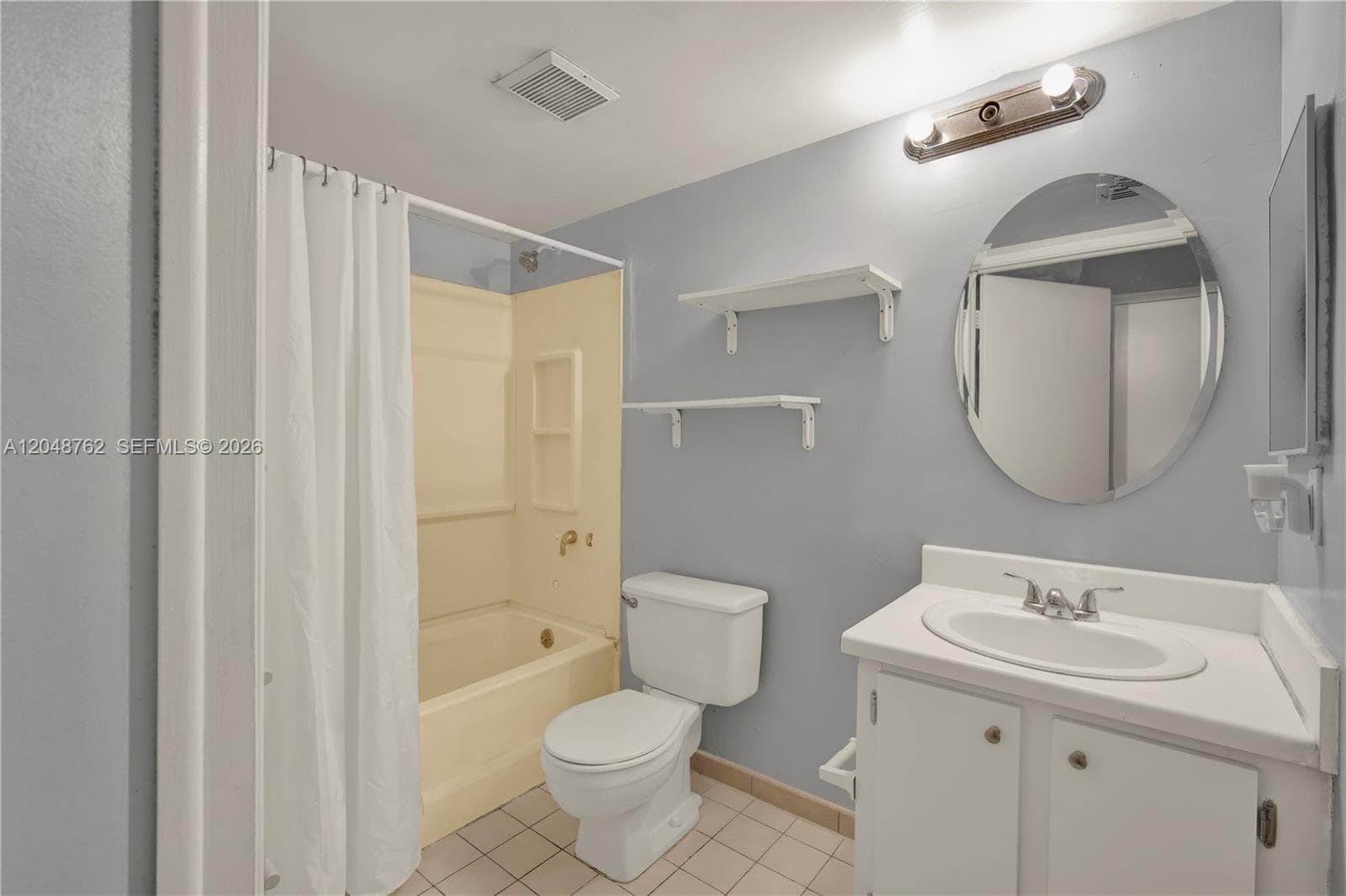 6195 NW 186th St # 113, Hialeah, FL 33015 photo 5