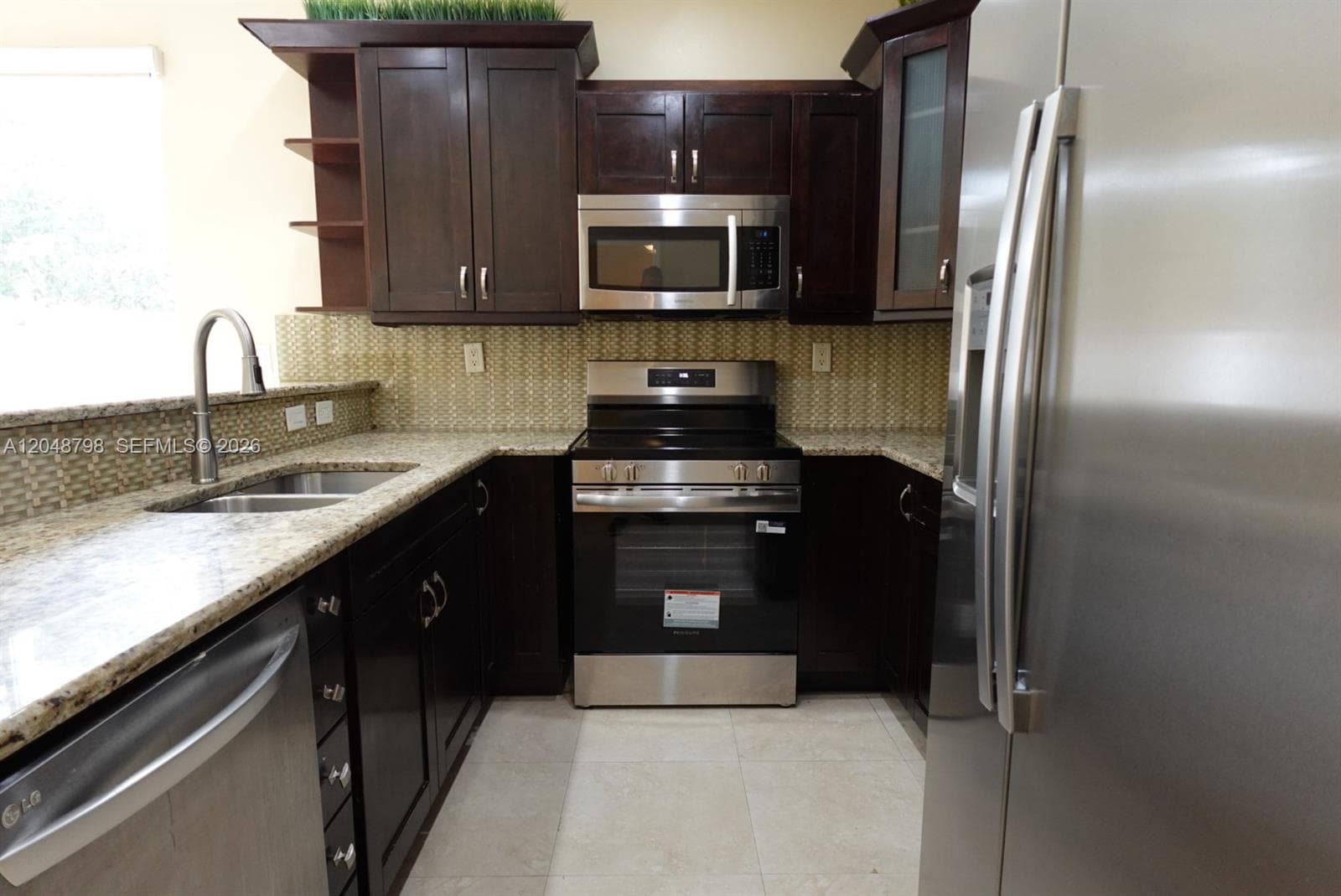 16102 NW 22nd St, Pembroke Pines, FL 33028 photo 2